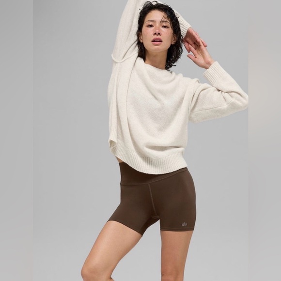 ALO Yoga Sweaters - NWT ALO Yoga (M) Unisex Wool Cashmere New Class Crewneck Sweater Bone Heather